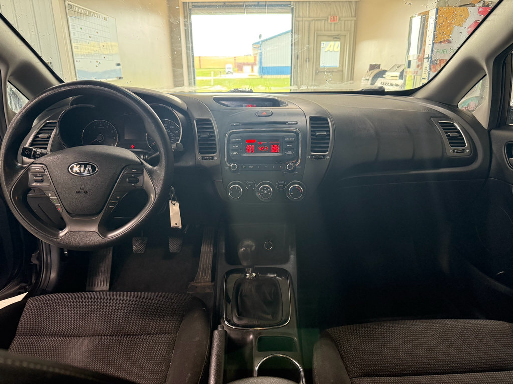 Used 2018 Kia Forte LX FWD image 13