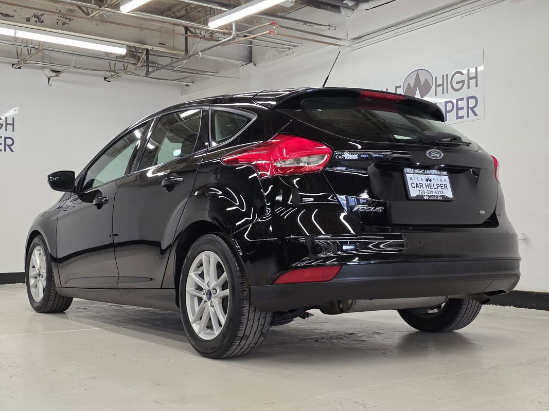 Used 2018 Ford Focus SE w/ Cold Weather Package FWD image 20