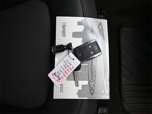 Used 2018 GMC Canyon All Terrain image 9