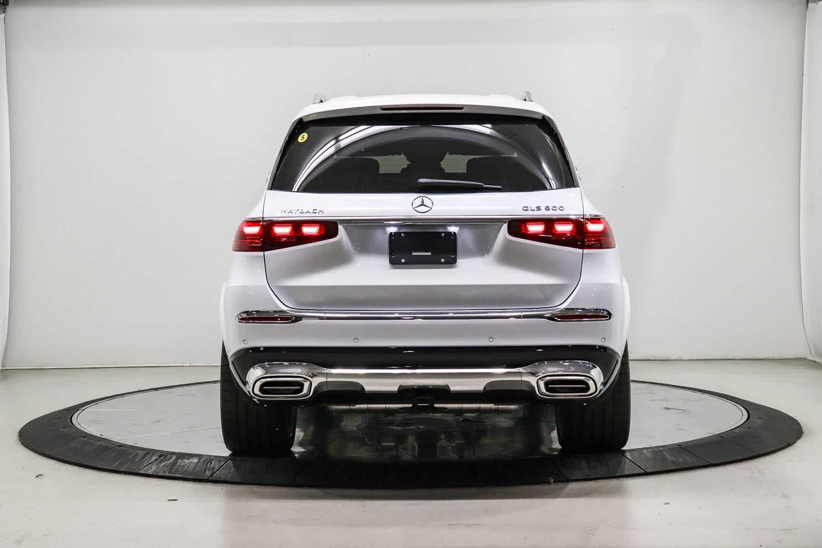 New 2026 Mercedes-Benz Maybach GLS 600 4MATIC image 3