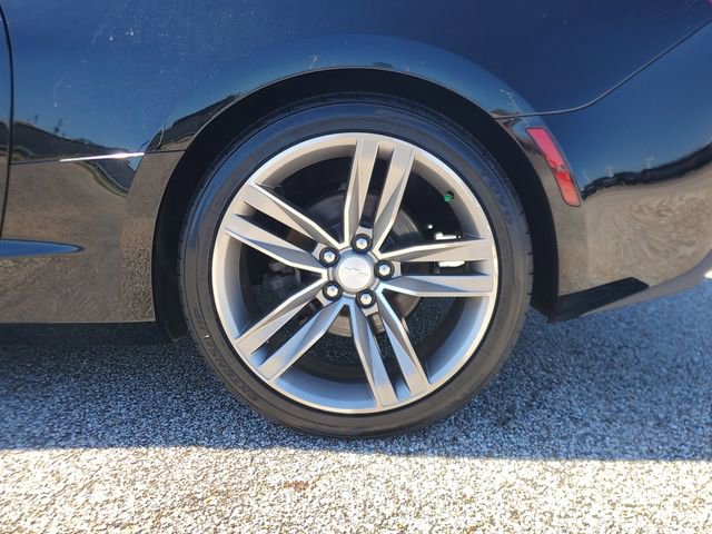 Used 2018 Chevrolet Camaro LT w/ RS Package image 7
