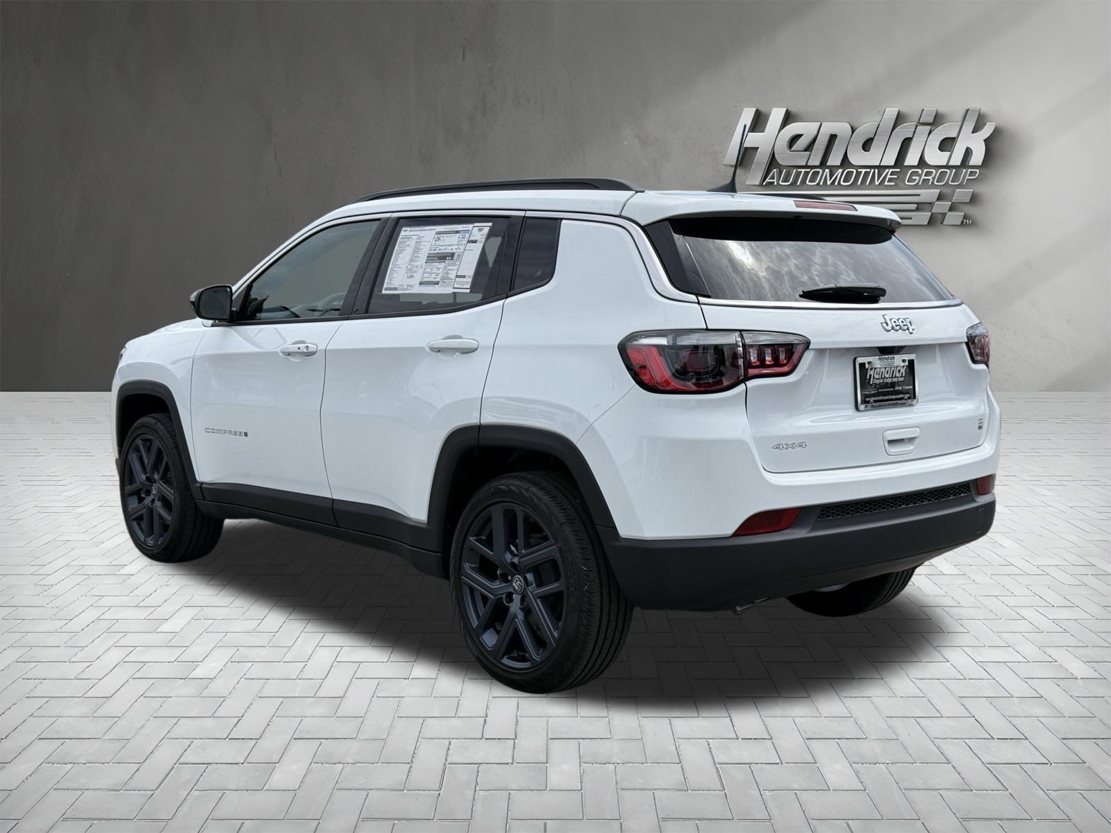 New 2026 Jeep Compass Latitude AWD/4WD image 8