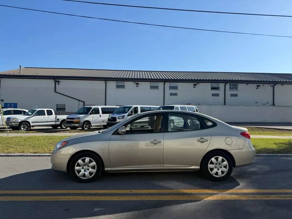 Used 2007 Hyundai Elantra GLS image 1