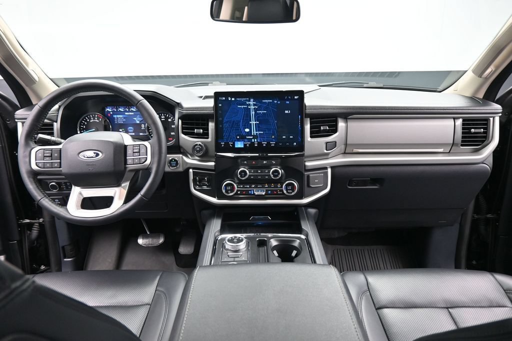 Certified 2024 Ford Expedition XLT AWD/4WD image 22