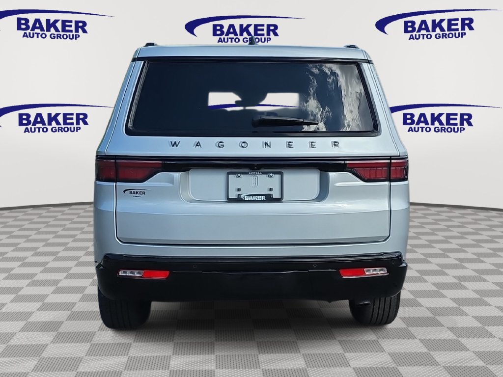 Used 2024 Jeep Wagoneer Series II AWD/4WD image 4