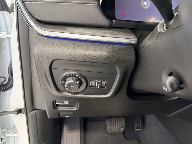 Used 2023 Jeep Grand Cherokee Overland w/ Adv Protech Group III image 10