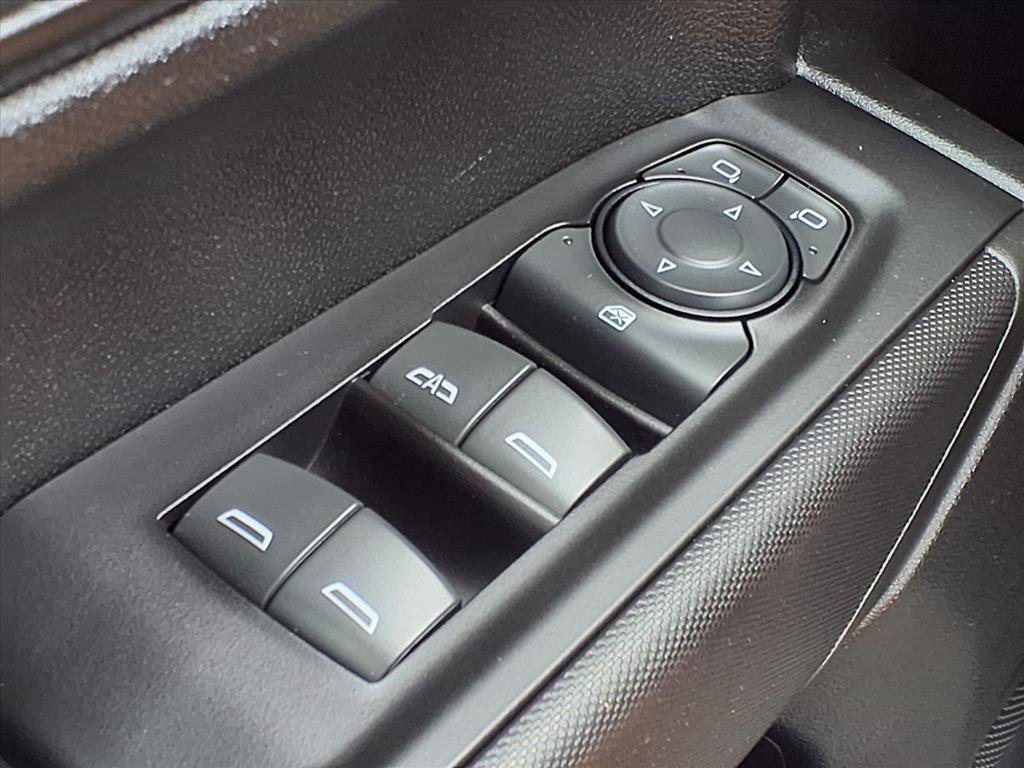 Used 2022 Chevrolet Silverado 1500 Custom w/ LPO, Dark Essentials Package image 9