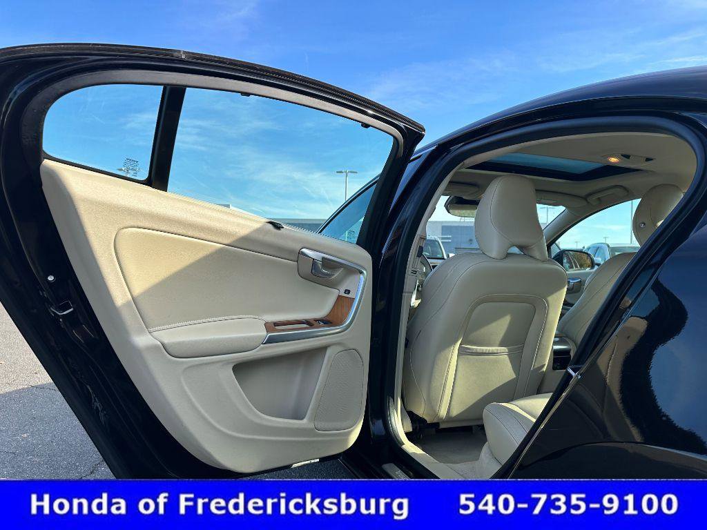 Used 2016 Volvo S60 T5 Premier image 31