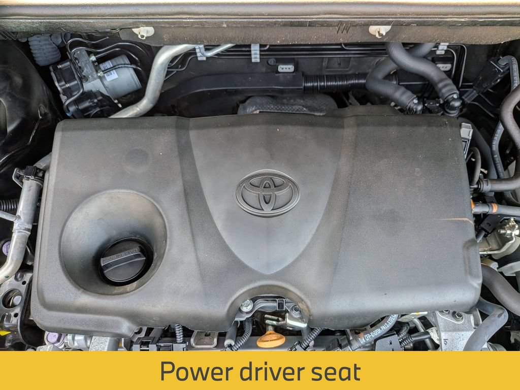 Used 2022 Toyota RAV4 XLE FWD image 15