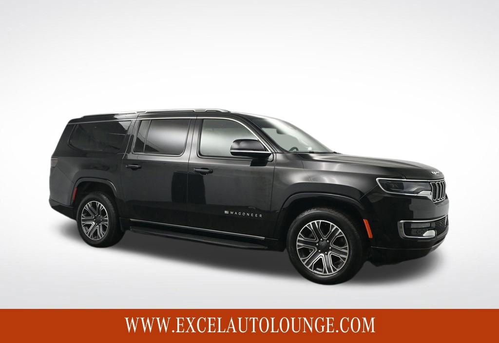 Used 2024 Jeep Wagoneer L Series II w/ Flexible Seating Group image 8
