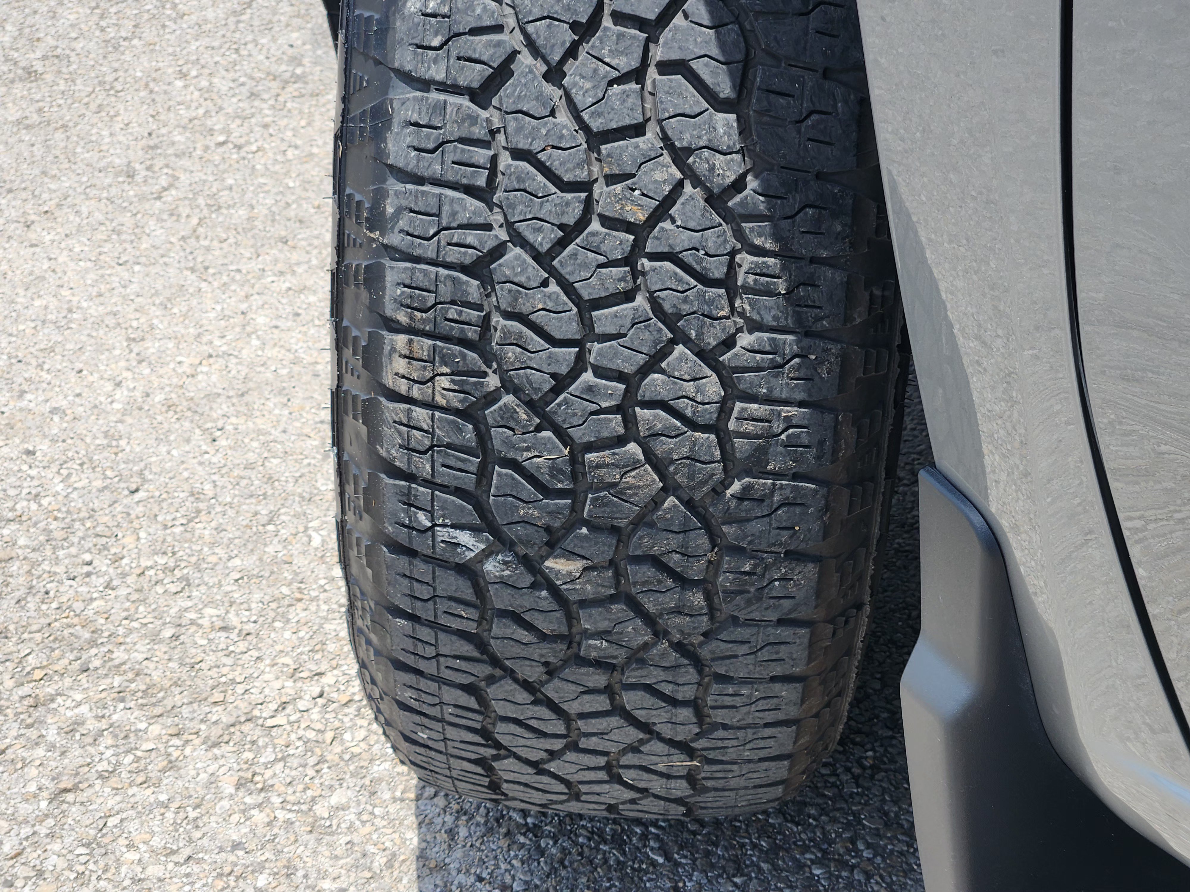 Used 2024 Chevrolet Silverado 1500 LTZ RWD image 11