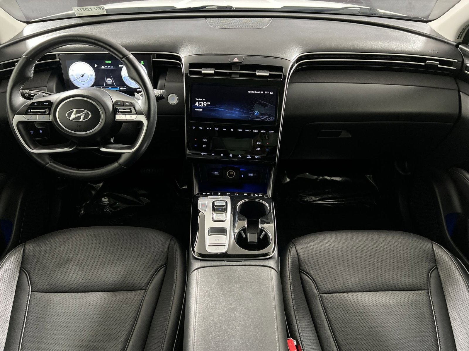 Used 2023 Hyundai Tucson Limited w/ Winter Package image 23