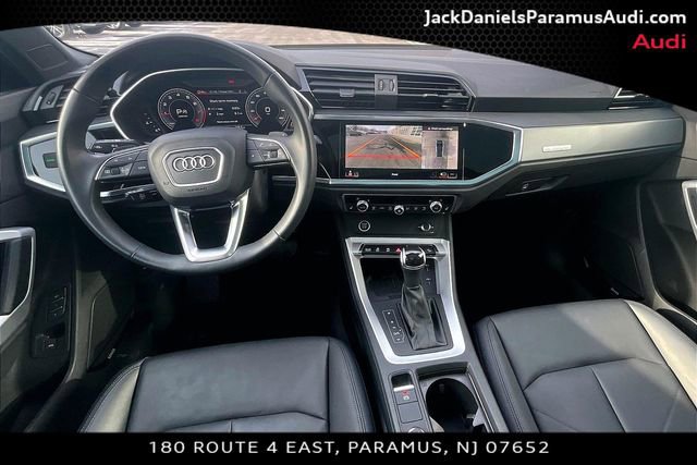 Used 2023 Audi Q3 2.0T Premium Plus w/ Premium Plus Package image 13