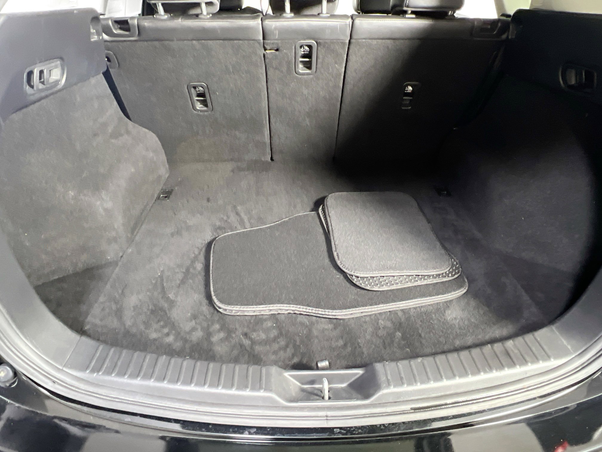 Used 2018 MAZDA CX-5 Touring w/ Preferred Equipment Package AWD/4WD image 25