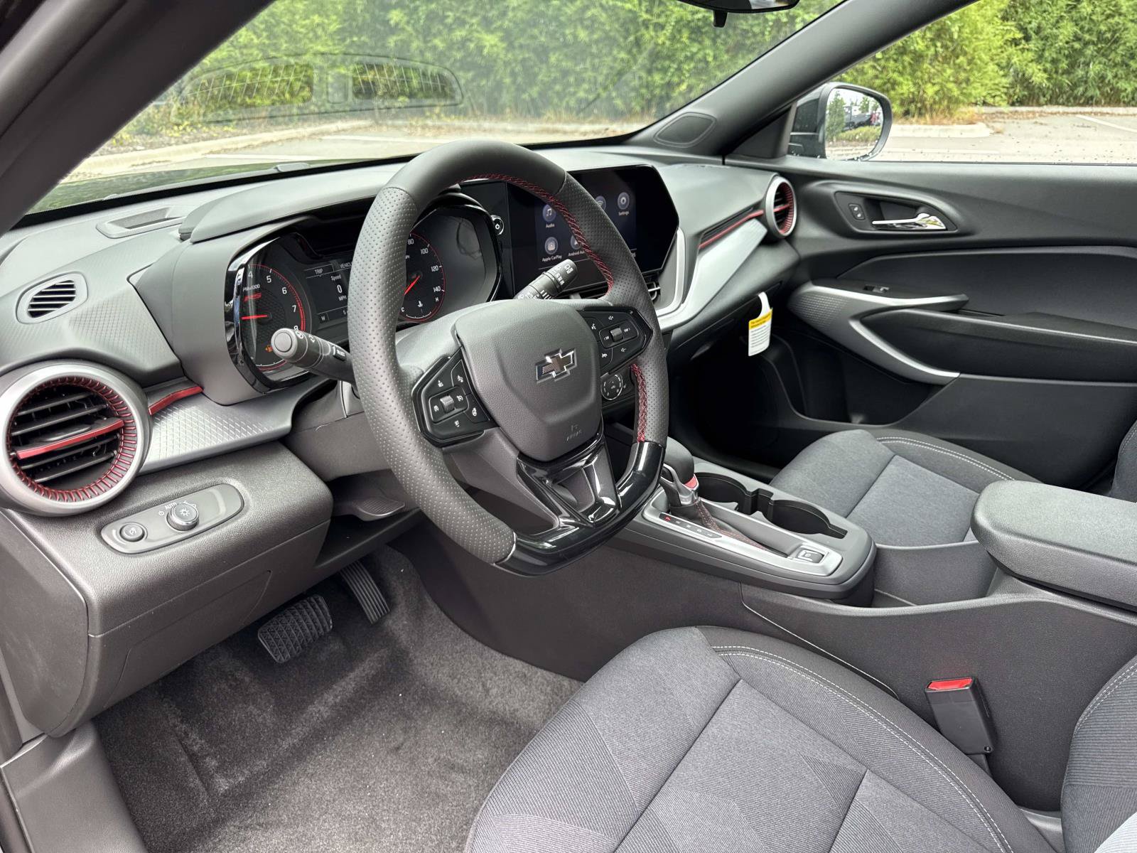New 2026 Chevrolet Trax RS w/ Driver Confidence Package FWD image 21