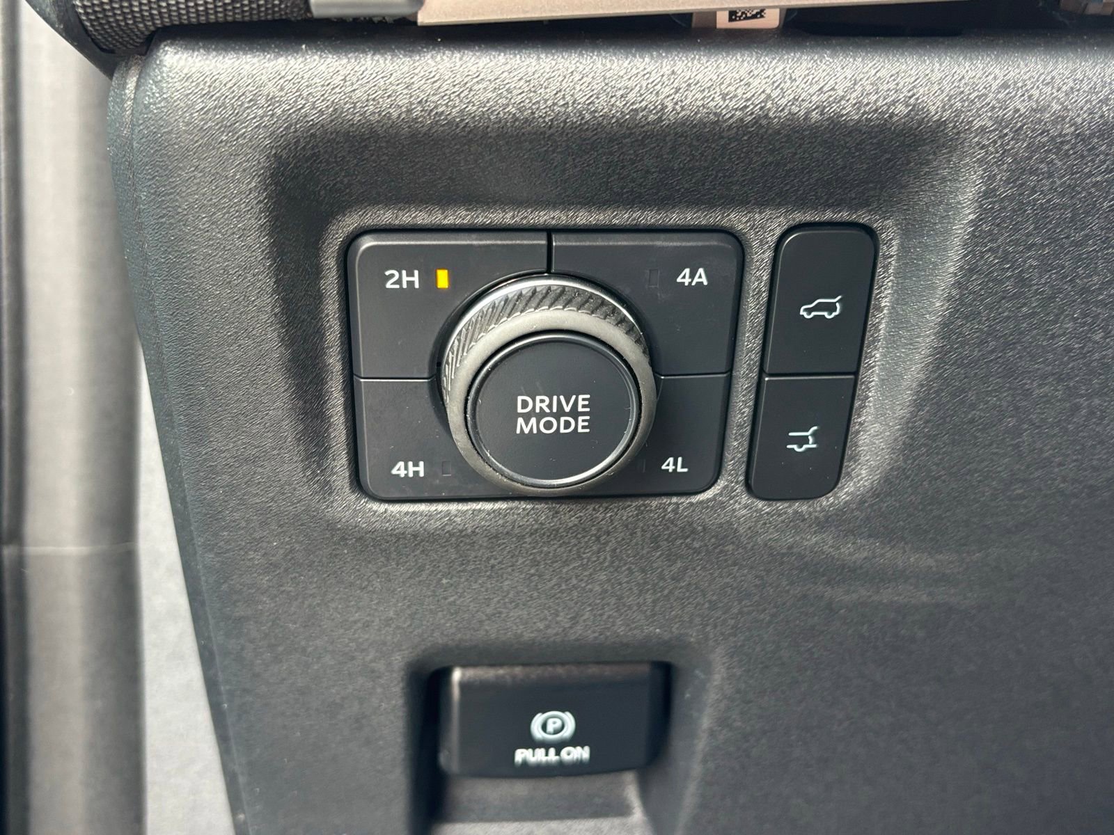 Used 2025 Ford Expedition Max Active image 8