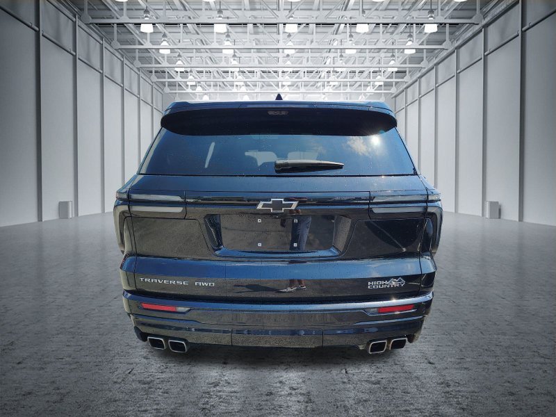 Certified 2025 Chevrolet Traverse High Country w/ LPO, Floor Liner Package AWD/4WD image 6