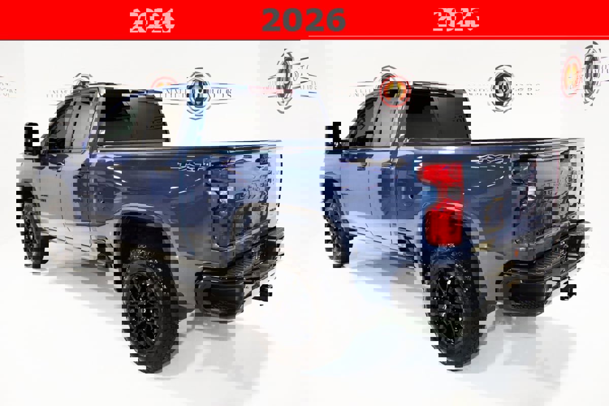 Used 2026 Chevrolet Silverado 2500 Custom w/ Custom Value Package image 3