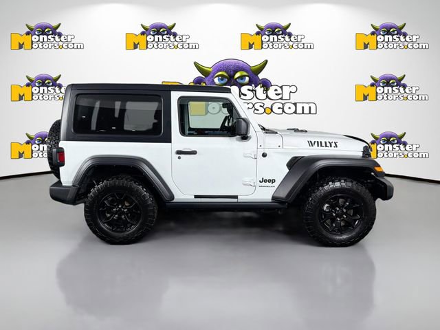 Used 2022 Jeep Wrangler Willys image 4