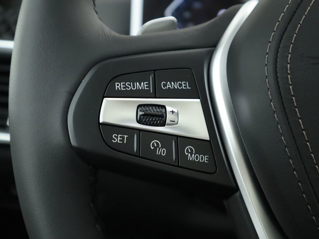 Used 2026 BMW X5 sDrive40i w/ Climate Comfort Package image 12