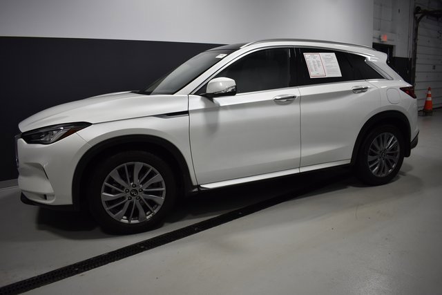 Used 2025 INFINITI QX50 Luxe image 2
