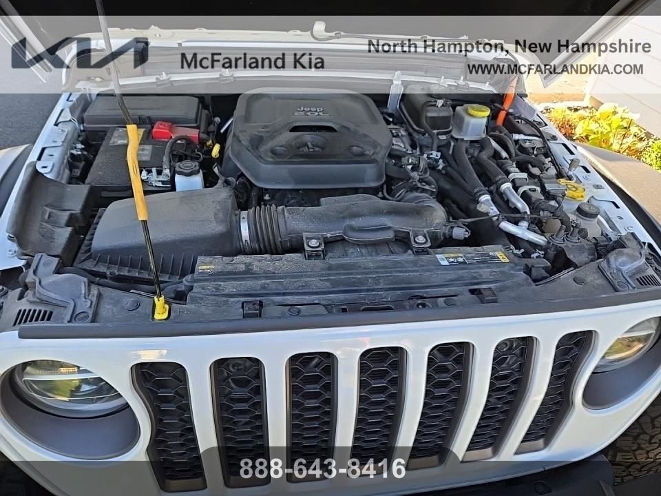 Used 2022 Jeep Wrangler Unlimited Rubicon 4xe w/ Cold Weather Group image 30