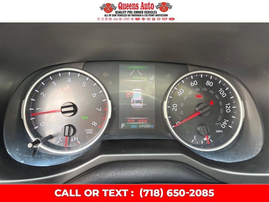 Used 2019 Toyota RAV4 XLE w/ All Weather Liner Package AWD/4WD image 19