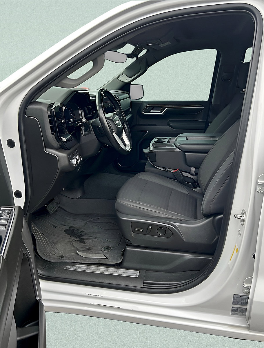 Used 2023 GMC Sierra 1500 SLE AWD/4WD image 11