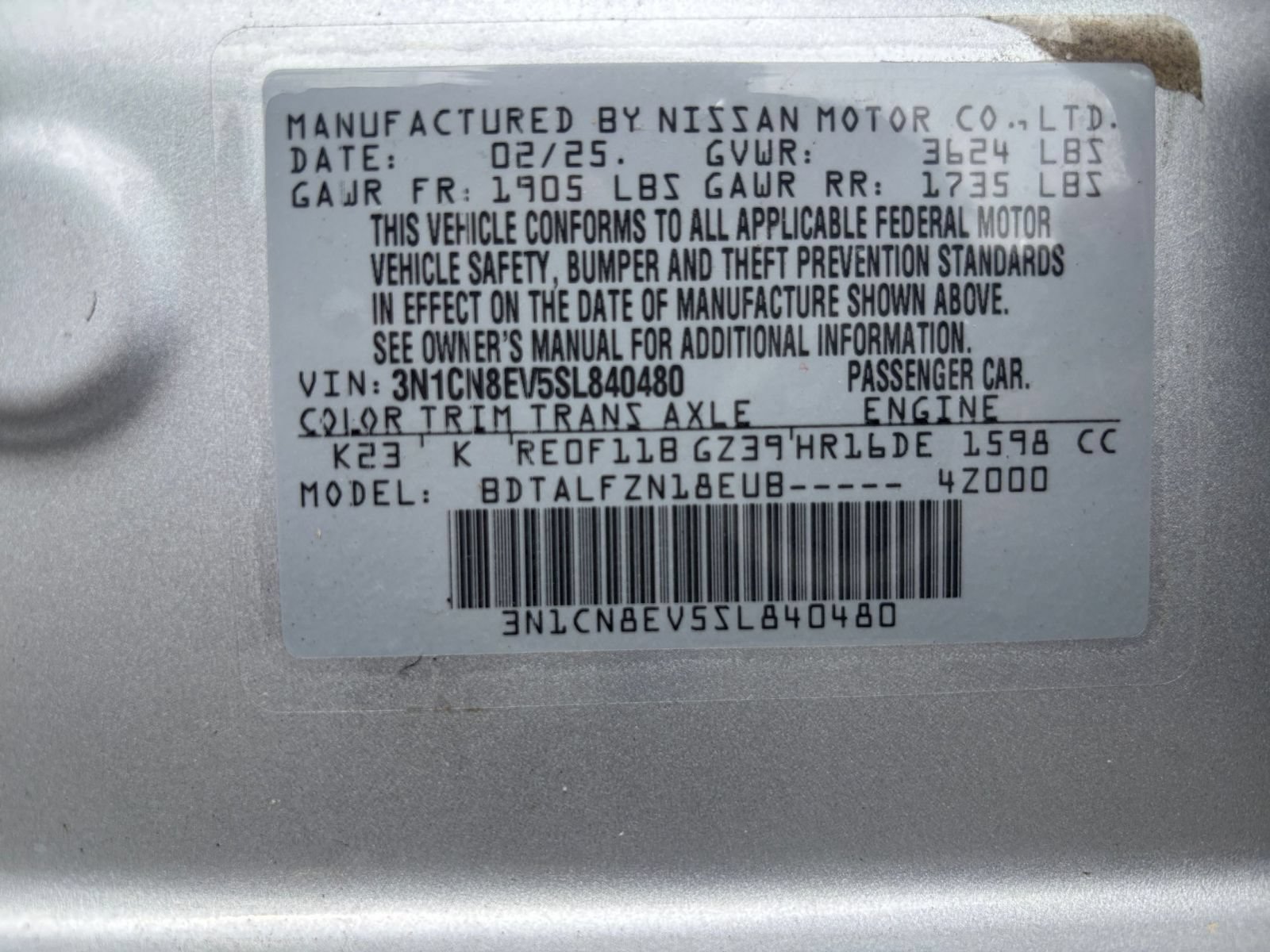 Used 2025 Nissan Versa SV FWD image 28