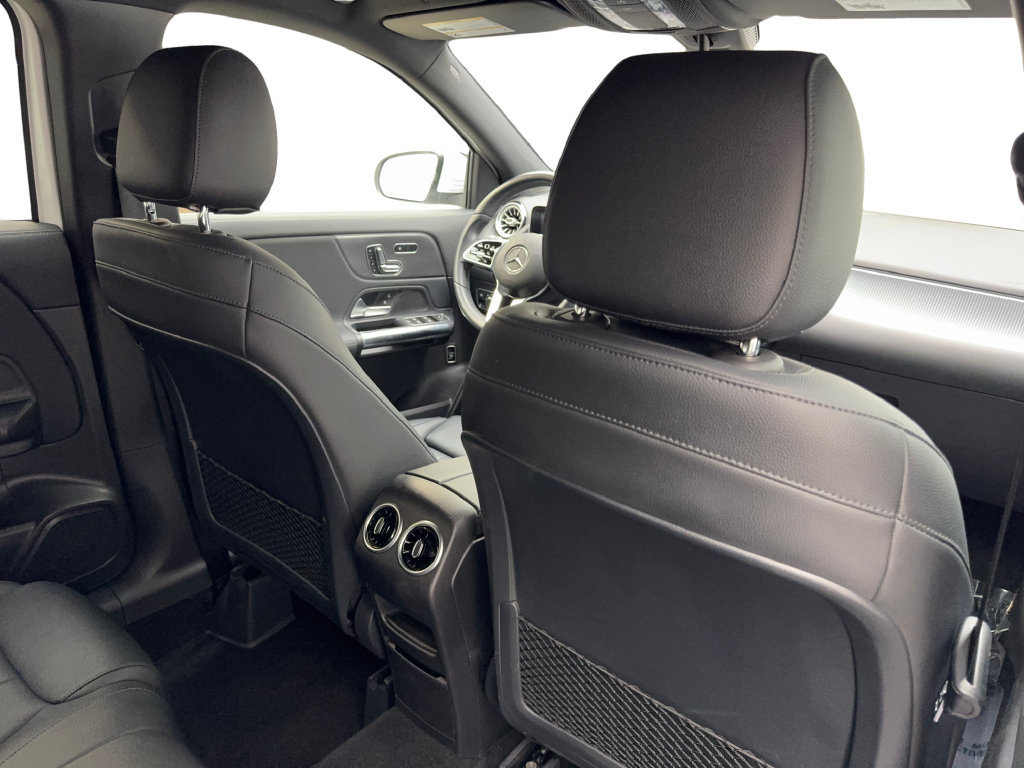 Used 2021 Mercedes-Benz GLA 250 image 40