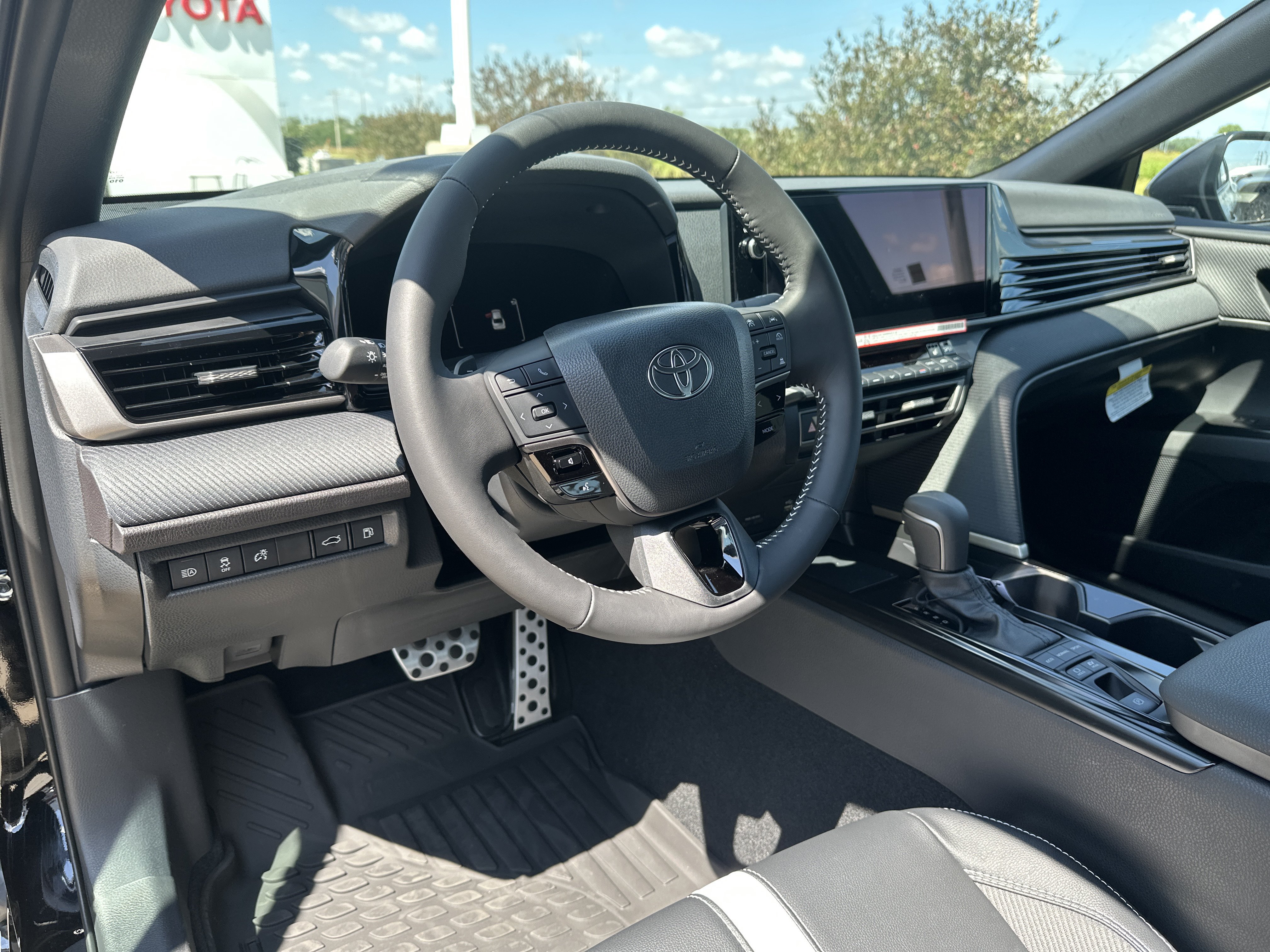 New 2026 Toyota Camry SE w/ Multimedia Upgrade Package FWD image 14