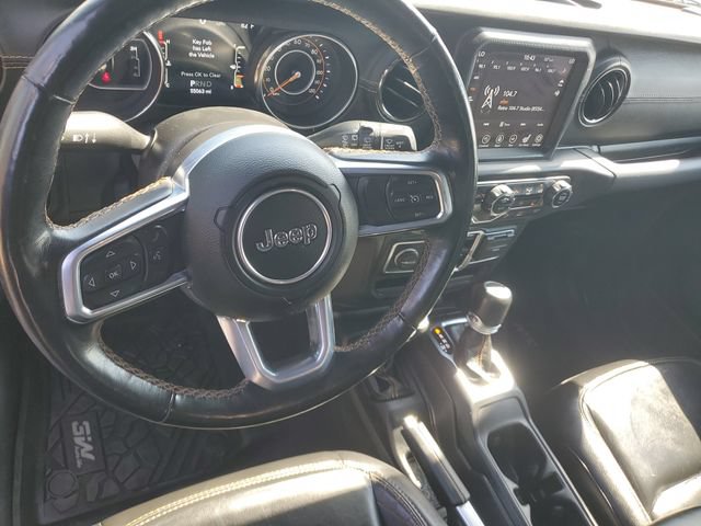 Used 2021 Jeep Wrangler Unlimited Sahara AWD/4WD image 18