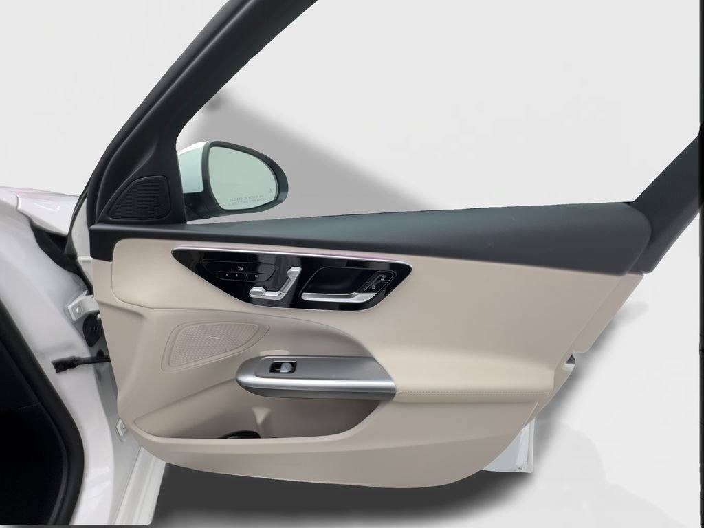 Used 2023 Mercedes-Benz C 300 Sedan image 32
