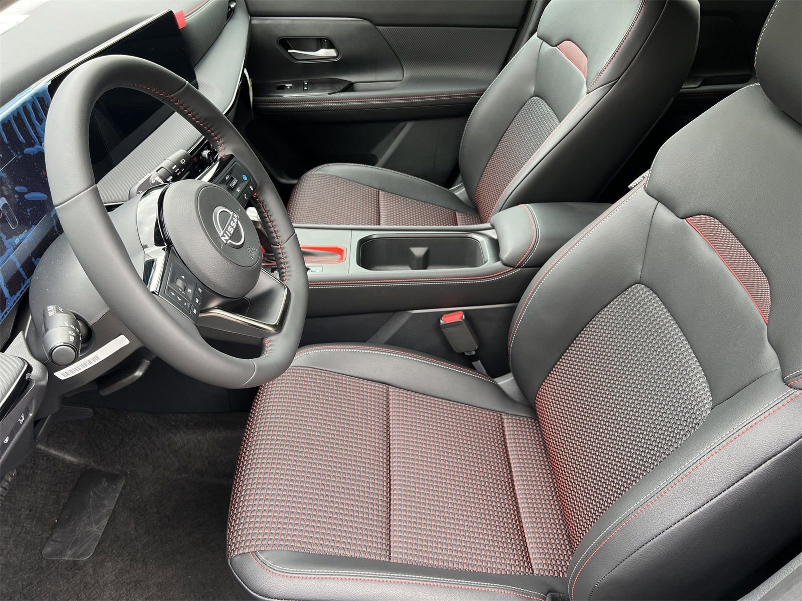 New 2025 Nissan Kicks SR w/ SR Premium Package image 20