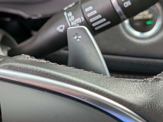Used 2023 Cadillac XT5 Sportv w/ Technology Package AWD/4WD image 32