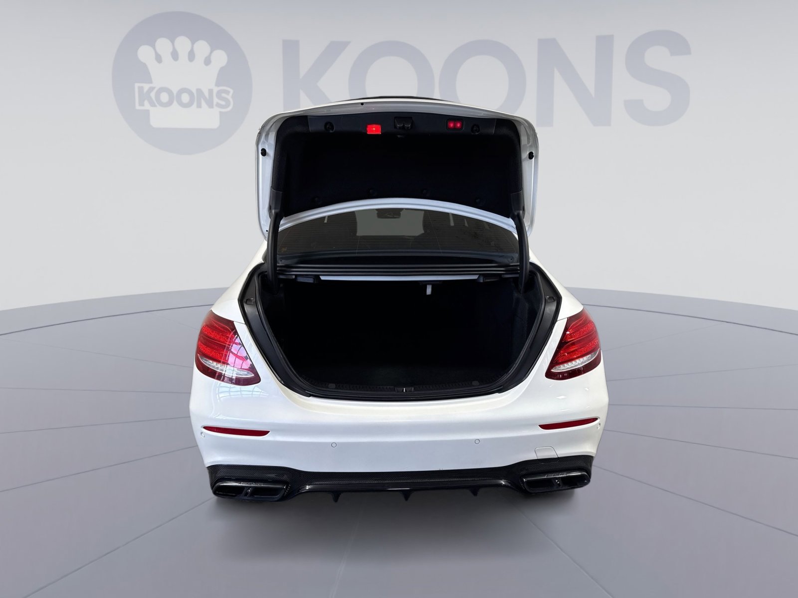 Used 2019 Mercedes-Benz E 63 AMG S image 26