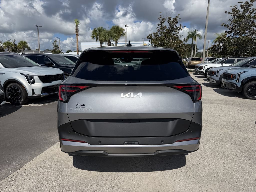 New 2026 Kia Sportage LX FWD image 5