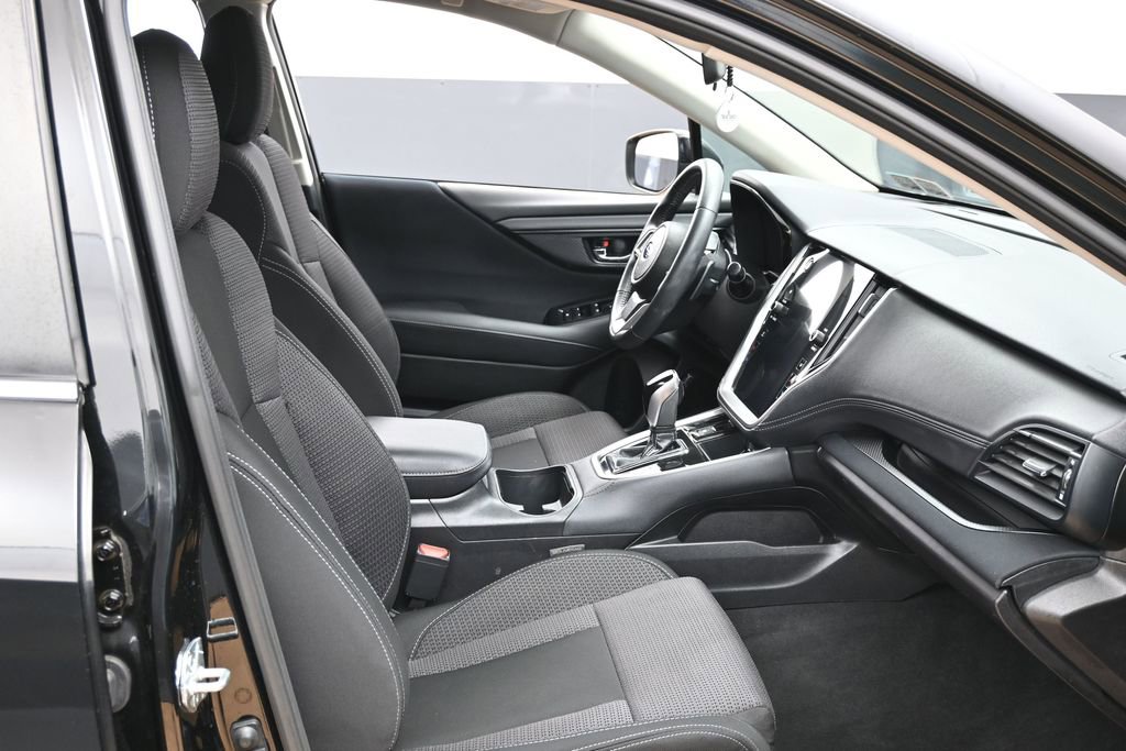 Used 2023 Subaru Outback Premium AWD/4WD image 34