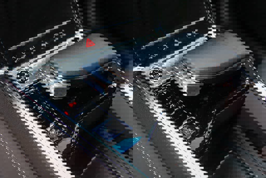 Used 2022 Audi e-tron Prestige w/ Prestige Package image 20