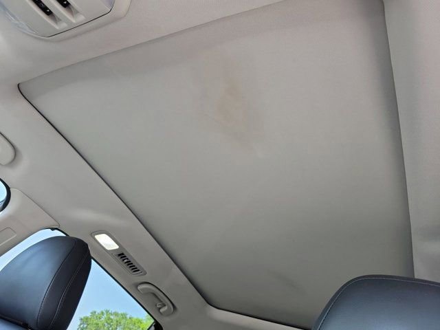 Used 2023 Subaru Ascent Limited w/ Technology Package image 26