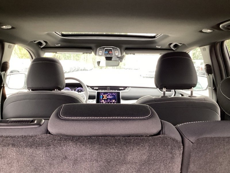 New 2025 Jeep Grand Cherokee Laredo w/ Luxury Tech Group I image 17