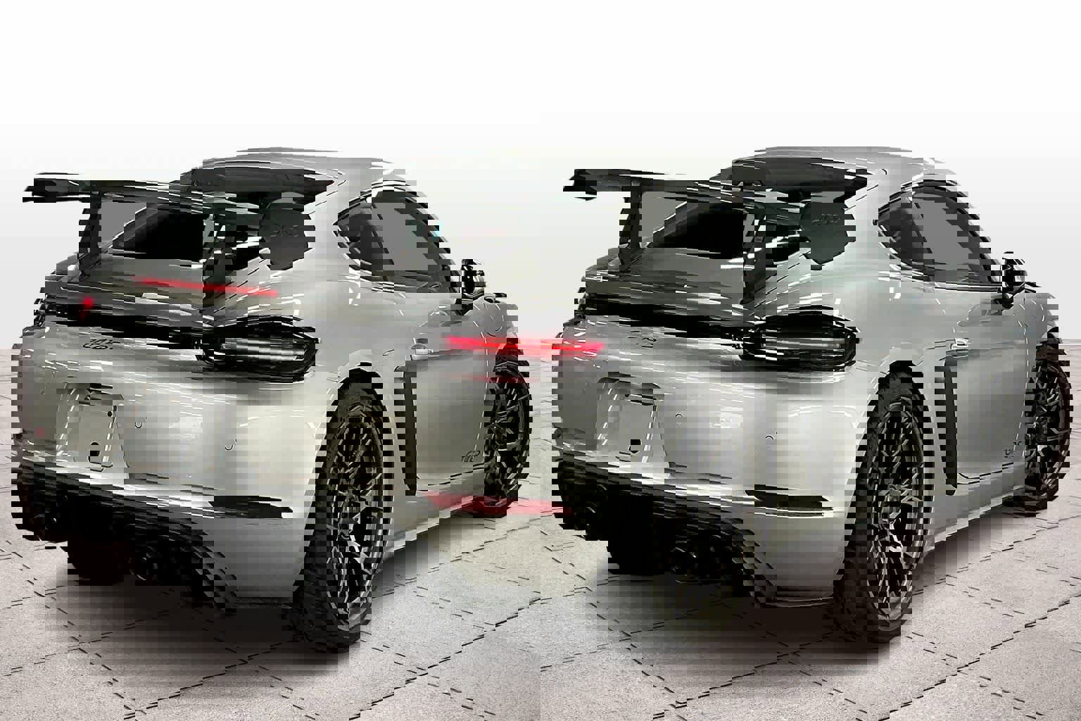 Used 2025 Porsche 718 Cayman GT4 RS image 16