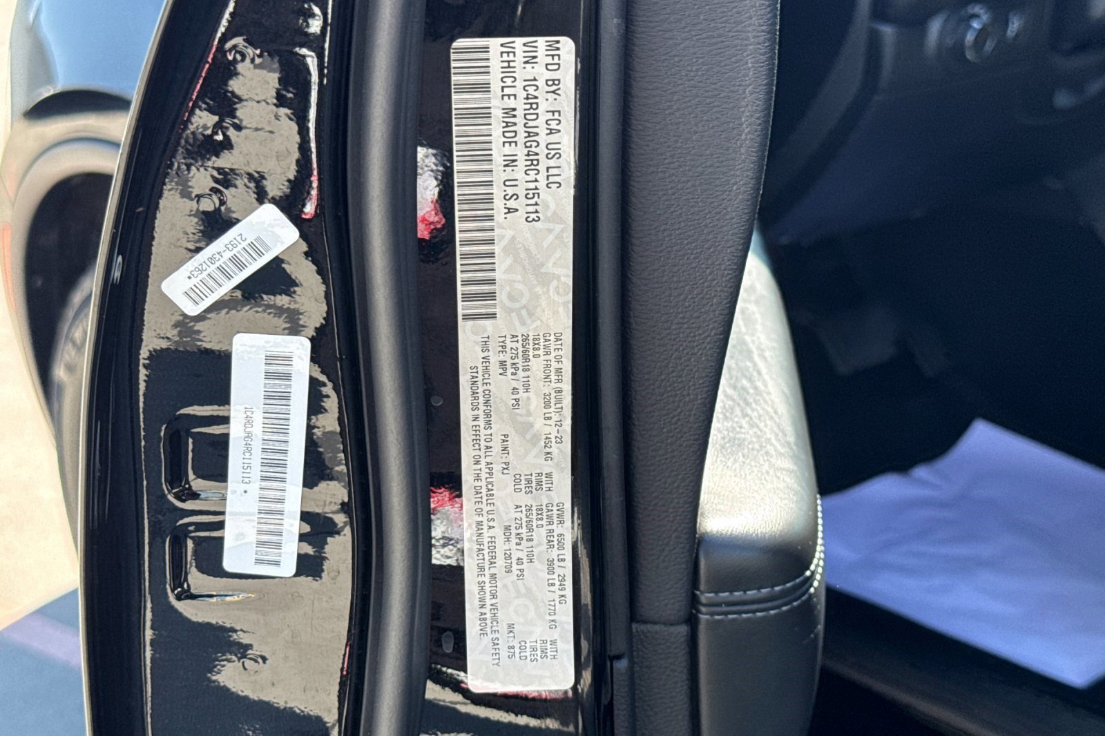 Used 2024 Dodge Durango SXT image 23