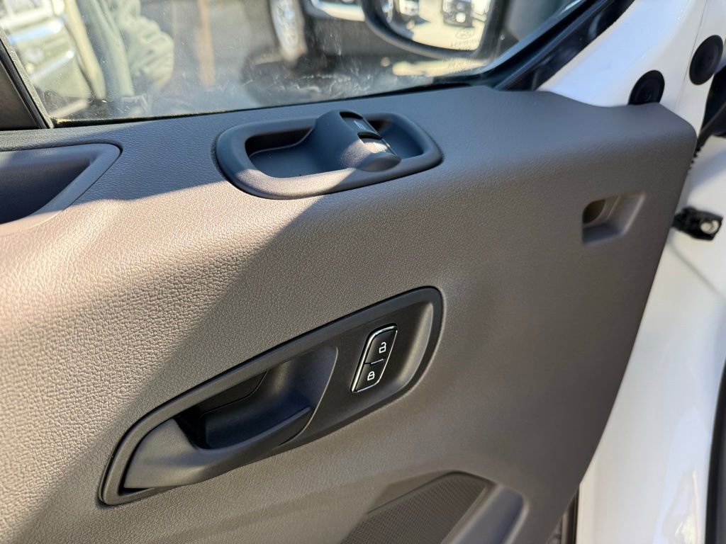 New 2026 Ford Transit 250 148 Medium Roof image 11