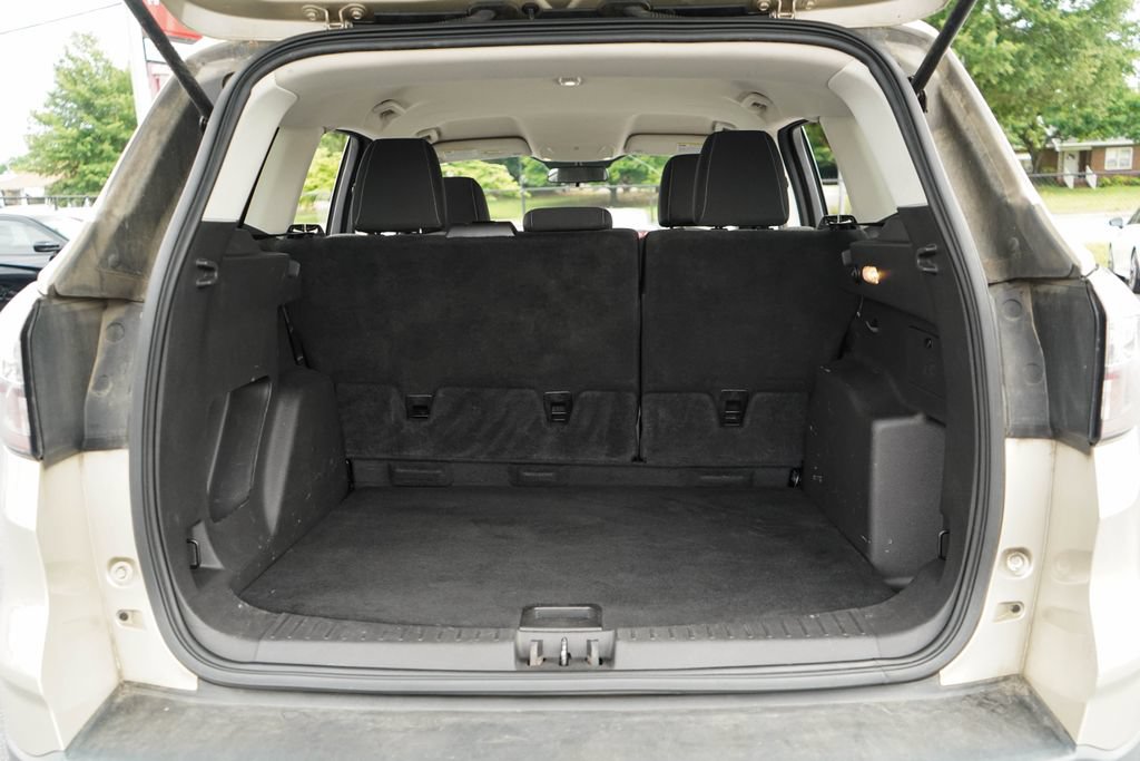 Used 2017 Ford Escape SE FWD image 33