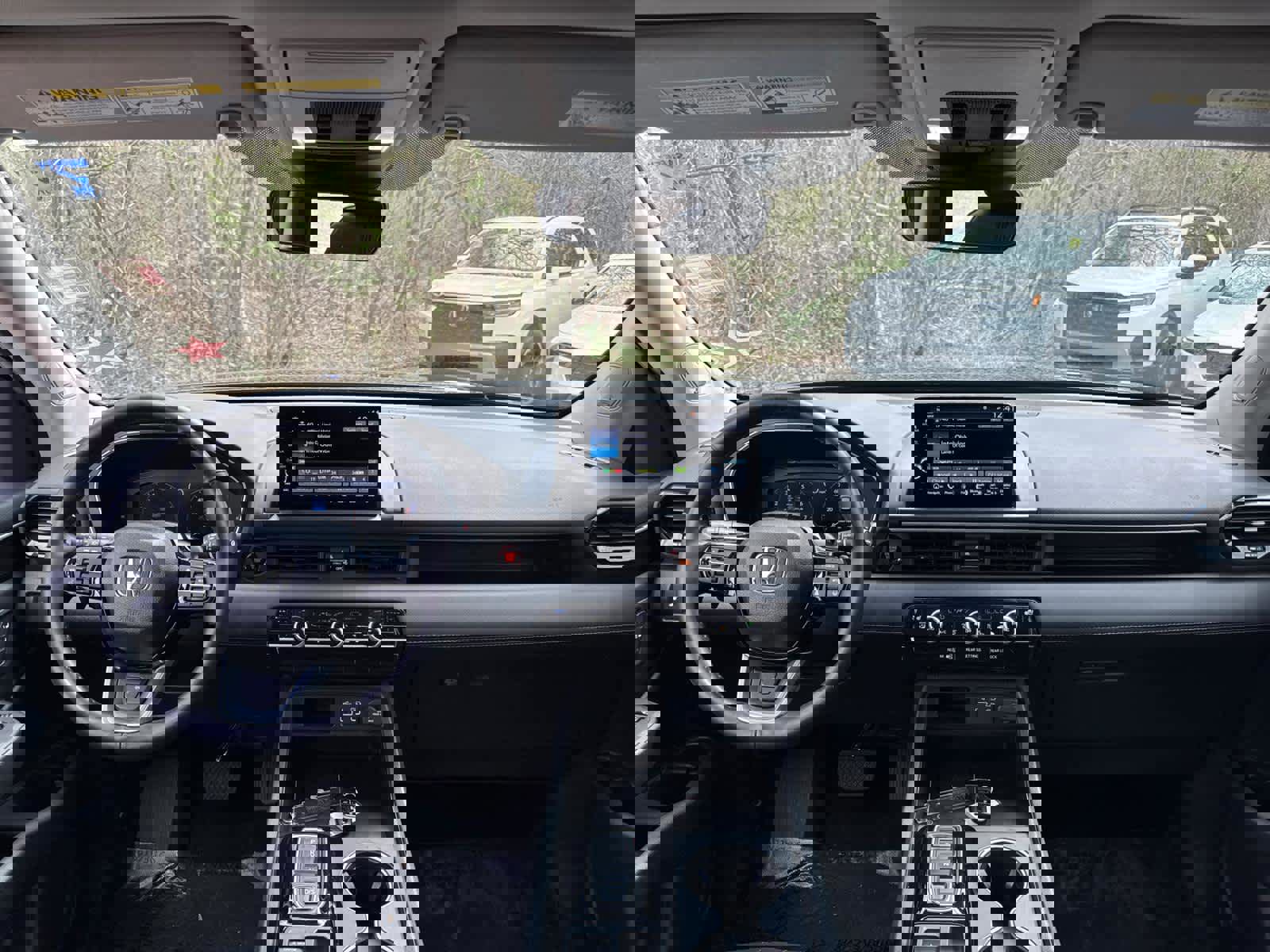 Used 2025 Honda Pilot Elite image 32