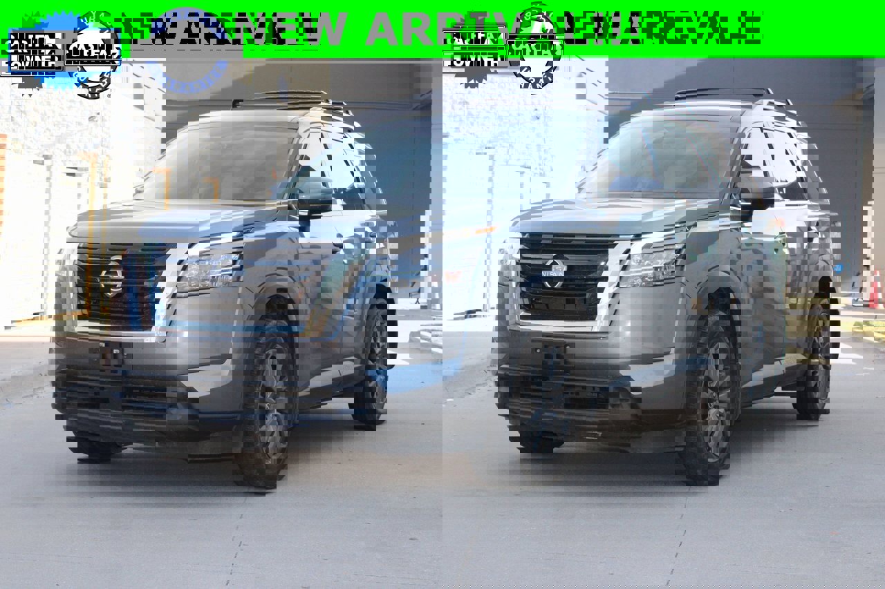 Used 2022 Nissan Pathfinder SV