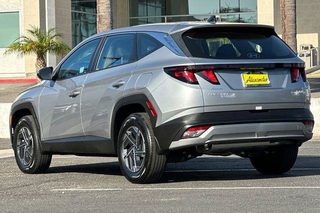 Certified 2026 Hyundai Tucson Blue SE AWD/4WD image 6