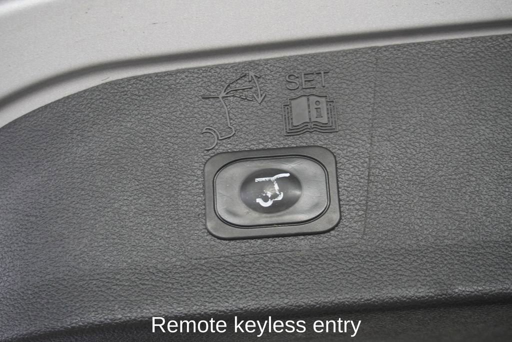 Used 2019 Ford Escape SEL image 6