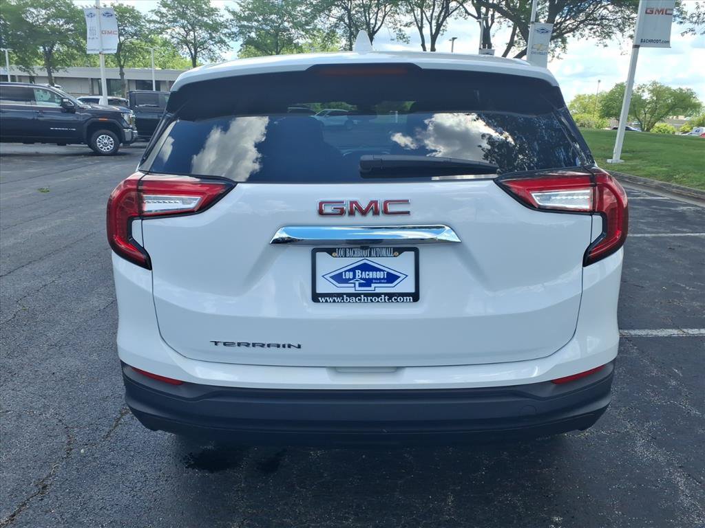 Used 2023 GMC Terrain SLE FWD image 6